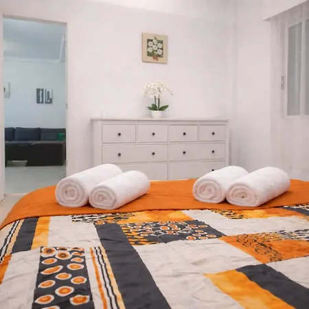 Modern With Pool Near - Apartment