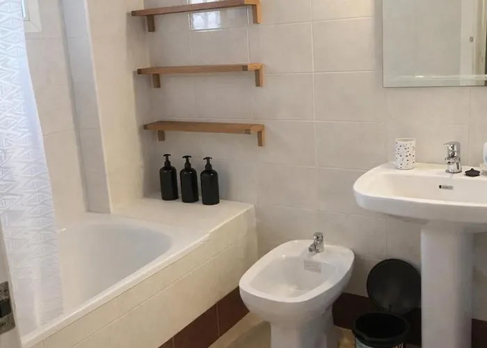 Modern With Pool Near - Apartment *